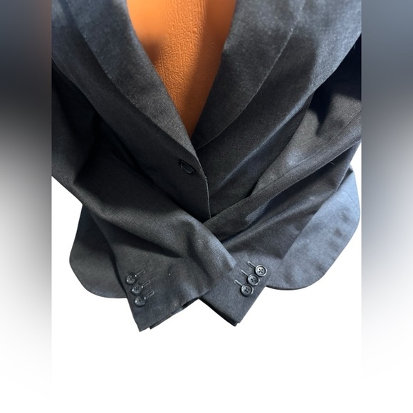 Saint Laurie Taylor Made Women’s Gray Button Up Long Sleeve Blazer Size S/M USA - Picture 4 of 10